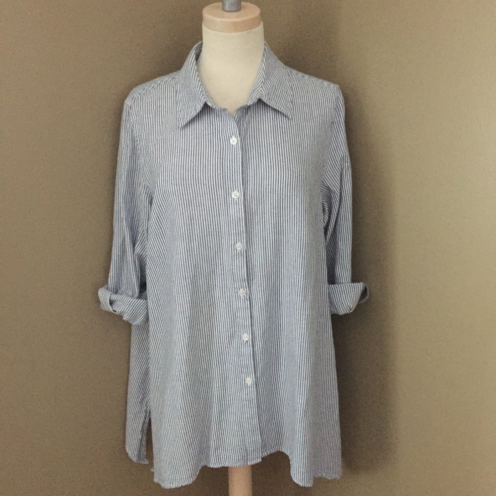 Zac & Rachel Long Button Down!